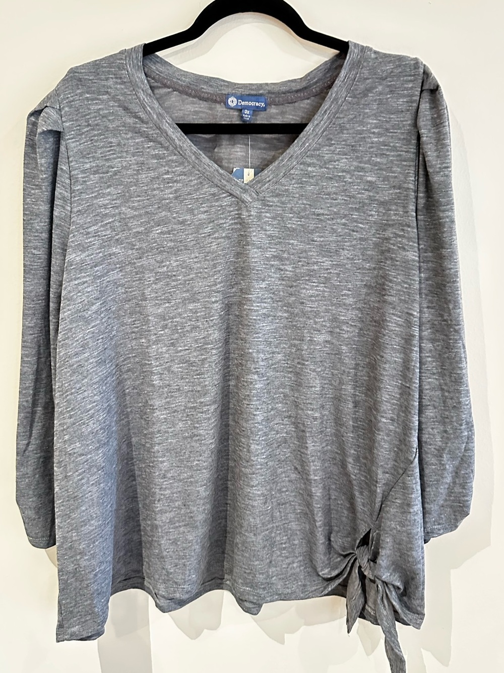 DEMOCRACY size 3X V-Neck Tee with Tie Front Heather Grey NEW $79
